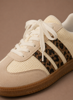 Areleon | Women’s Lightweight Retro Sneakers Comfortable Casual Walking Shoes