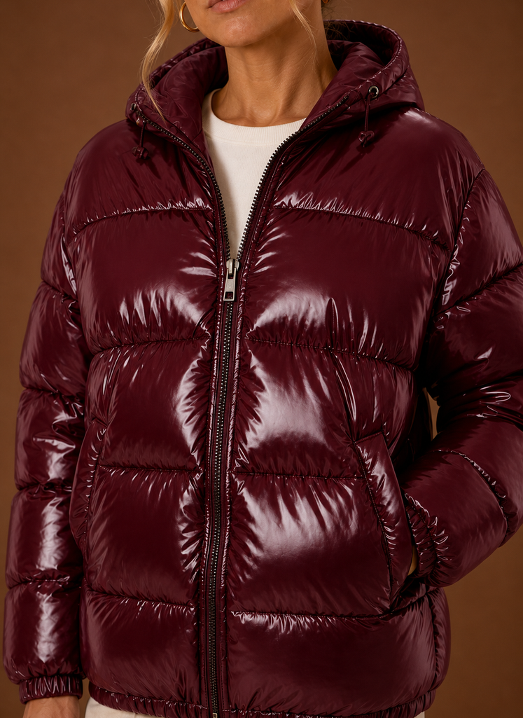 Close-up of the Areleon Oversized Women's Puffer Jacket showing stitch detail and surface texture.